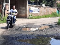 Jalan Lintas Antara Parung Panjang Dengan Rumpin Rusak Parah, Ini Kata Camat