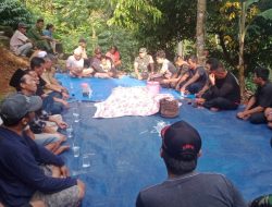 Demi Kelancaran Pengerjaan Tebing Samisade, Pemdes Semplak Barat dan Warga Gelar Tasyakuran