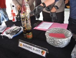 Penuh Mistis! Ini Mitos Minyak Gondo Mayit yang Digunakan Guru Spiritual Tersangka 3 Remaja Tenggelam di Danau Jayamix
