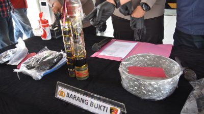 Penuh Mistis! Ini Mitos Minyak Gondo Mayit yang Digunakan Guru Spiritual Tersangka 3 Remaja Tenggelam di Danau Jayamix