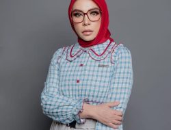 Penyanyi Melly Goeslaw Somasi Brand Obat Pelangsing yang Catut Namanya Tanpa Izin