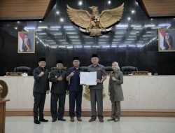 Masa Jabatan Ridwan Kamil-Uu Ruzhanul Ulum Berakhir 5 September 2023, Mohon Maaf Lahir Batin