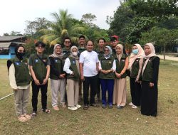 Mahasiswa Berbagai Universitas KKN di Desa Sadeng Leuwisadeng, Siap Publish Produk UMKM