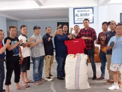 Meriahkan HUT RI Ke-78, PT SBI Pabrik Narogong Sumbang 100 Baju Ke PWI Kabupaten Bogor