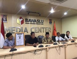 Kosongkan 514 Jabatan, Bawaslu RI Dianugerahi Piagam MARI, Ajaib Sih!