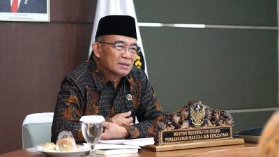 Meski Dibolehkan MK, Menko PMK Imbau Sekolah Tak Dijadikan Tempat Kampanye
