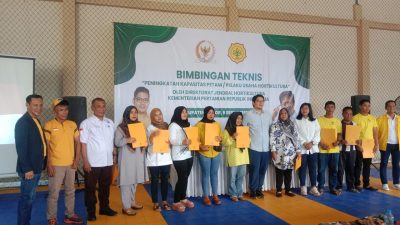Dipepet Trio Caleg, Ravindra Airlangga Berikan Pemahaman Teknis kepada Petani Holtikultura di Cigudeg