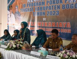 Dikunjungi Halimatu Sadiyah Iwan, Desa Mekarjaya Cigudeg Masuk 8 Besar 10 Program Pokok PKK Kabupaten Bogor