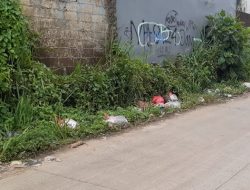 Sampah Berserakan, Warga: UPT Kebersihan Parung Kemana Ya?