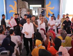 Dampingi Presiden Jokowi Tinjau Stok Beras di Gudang Bulog Dramaga, Ini Kata Bupati Iwan Setiawan