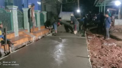 Untuk Menghindari Keretakan, Pemdes Mampir Bangun Jaling di Malam Hari