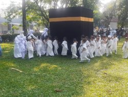 Edukasi Rukun Islam ke-5 Pada Anak Usia Dini, Himpaudi Kemang Gelar Manasik Haji