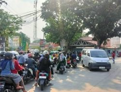 Selain Bikin Macet, Kualitas Beton Rekontruksi Jalan Warung Borong-Rancabungur Disoal Warga