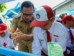 Peringati Hari Cuci Tangan Sedunia, Bima Arya: Bangun Kebiasaan Hidup Sehat