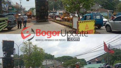 Tak Kuat Angkat Gorong-gorong, Craine di Proyek Jalan Mayor Oking Cibinong Terjungkal