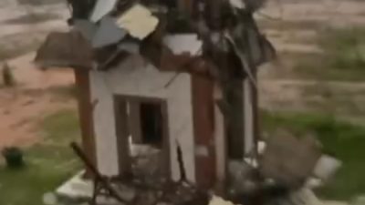 Menara Masjid Nurul Qomar Tajurhalang Ambruk Diterjang Hujan dan Angin Kencang