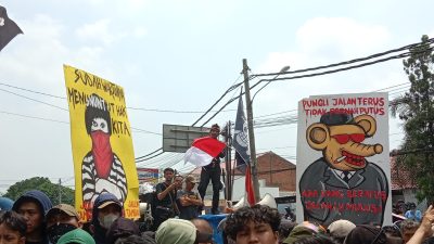 Aksi Demonstrasi di Parung Panjang Singgung RK dan Bupati Bogor: Ketika Jadi Calon, Manis Kepada Warga
