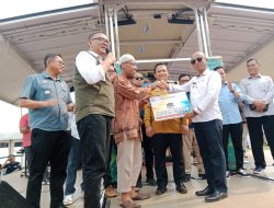 Boling Bupati, APDESI Gunung Putri Patungan Doorprize Umroh untuk Warga