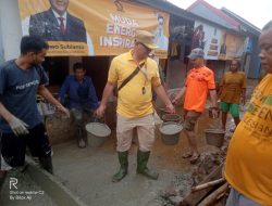 Hidupkan Kembali Rasa Gotong Royong, Kades Tegal Omat Jaya Dihati Lakukan Ini