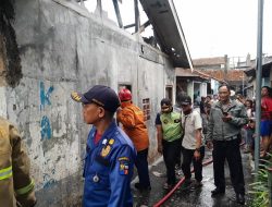 Diduga Gegara Nyalakan Api di Kamar, Rumah di Kebon Pedes Kota Bogor Terbakar Hebat