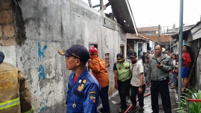 Diduga Gegara Nyalakan Api di Kamar, Rumah di Kebon Pedes Kota Bogor Terbakar Hebat