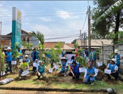 Peringati HMPI 2023, PLN Gunung Putri Tanam 300 Bibit Pohon Produktif di ULP Jonggol