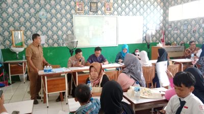 Kepsek SMPN 1 Gunung Putri Apresiasi Peluncuran Kartu Bodas Program Bupati Bogor