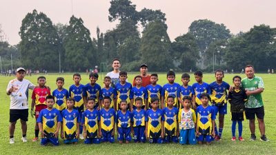 Julio Jekonia Tenaga Ahli Kemenpora Sambangi Markas Latihan Khenzi United FC di Cibinong