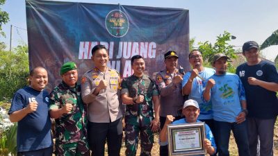 Ikut Berpartisipasi Penanaman Sejuta Pohon, PT Tirta Investama Diganjar Penghargaan oleh Kodim 0621
