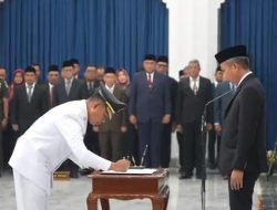 Lantik Asmawa Tosepu Jadi Pj Bupati Bogor, Bey Machmudin Minta untuk Berkantor di Parung Panjang
