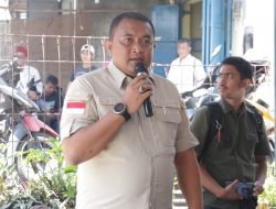 Ketua DPRD Rudy Susmanto Berikan Bantuan Alat Pengolahan Sampah ke KRL Desa Sukatani