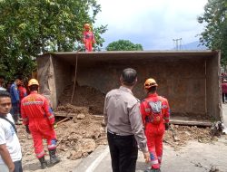 Warga Ceritakan Detik-detik Terjadinya Kecelakaan Truk Tambang di Leuwisadeng