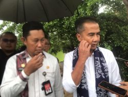 Pj Gubernur Jabar dan Kementerian ATR/BPN Serahkan Sertifikat Huntap Cigudeg, Tapi Hanya 51 KK