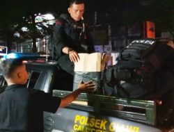 Polsek Ciawi Angkut Ratusan Botol Miras Saat Razia di Jalur Puncak dan Sukabumi