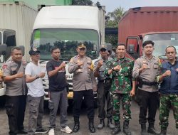 Petugas Gabungan Kawal Ketat Pergeseran Logistik Pemilu 2024 ke Desa Se-Kecamatan Kemang