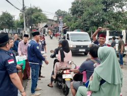 Katar Bakti Karya Muda Desa Pondok Udik Tebar Kebaikan Lewat Berbagi Takjil
