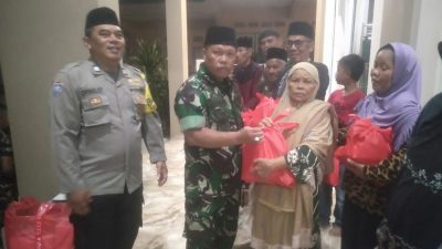 Koramil Gunung Putri Berikan Bantuan untuk Warga Terdampak Ledakan Gudang Peluru