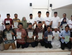 Serahkan 1.640 Sertipikat Tanah di Bumi Anoa, Menteri AHY: Tanah untuk Rakyat dan Tanah untuk Semua