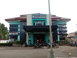 Momen Hardiknas, Warga Berharap Pesoalan Lahan SMPN 3 Kemang yang Diklaim Pemkot Bogor Cepat Diselesaikan