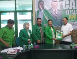Bukti Keseriusan Maju di Pilbup Bogor 2024, Sulhajji Jompa Kembalikan Formulir ke PPP