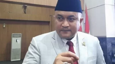 Banyak Dikeluhkan Warga, Ketua DPRD Rudy Susmanto Minta Pemkab Bogor Segera Perbaiki Jalan Rusak