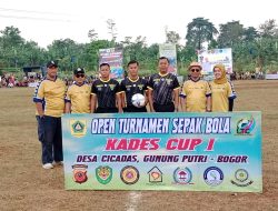 Turnamen Sepak Bola Kades Cup Ke-1 Resmi Dibuka, Dian Hermawan: Sebagai Ajang Silaturahmi