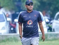 Arik SB Mantan Penjaga Gawang Liga Indonesia Kini Fokus Pasarkan Produk Jersey Sepakbola dan Lainnya
