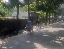 Rusak Estetika, Puluhan Spanduk Liar Dibabat Satpol PP Kecamatan Kemang 
