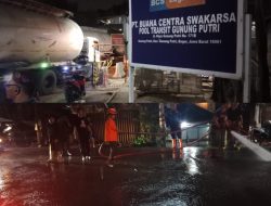 Tanah Berceceran di Jalan Provinsi, Truk Tangki Milik PT BCS di Gunung Putri Bikin Celaka Pengendara