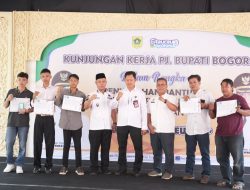 Percepat Pembangunan Infrastruktur Desa, Pj Bupati Bogor Asmawa Tosepu Salurkan Samisade