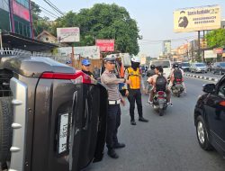 Kecelakaan di KS Tubun Kota Bogor, Sopir Pajero Sport Microsleep Tabrak Pemotor dan Terguling