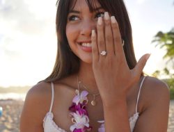 Kabar Bahagia, Artis Aurelie Moeremans Tunangan dengan Tyler Bigenho