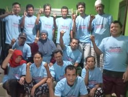 Suara Muda Istimewa Bogor Timur Sosialisasikan Paslon Rudy Susmanto-Jaro Ade dan Bagikan Ribuan Kaos di Klapanunggal