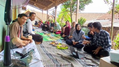 Dosen dan Mahasiswa IPB Gelar FGD Bersama Petani Amanat di Desa Nanggung